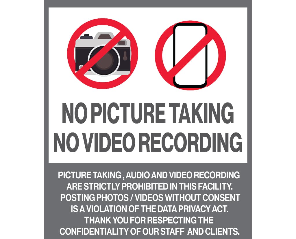 NO PHOTOS NO VIDEOS ALLOWED